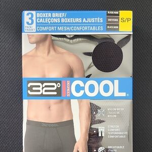 32 Degrees Men's Boxer Briefs - Black and Gray